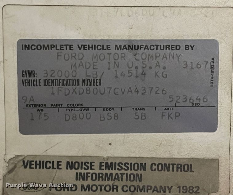 image for item KM9931 1982 Ford C8000  pumper fire truck