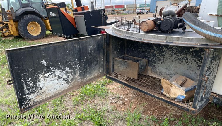 image for item KM9932 Wachs Trav-L-Vac 77-000-16  vacuum excavator