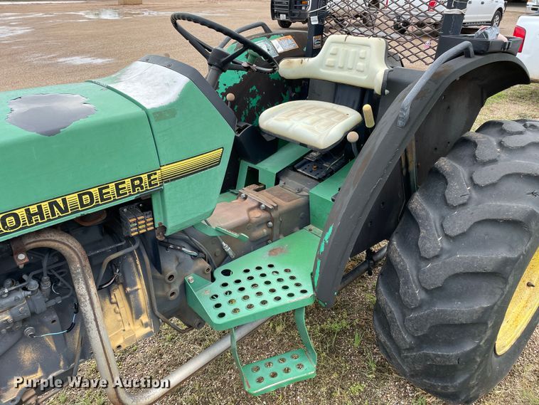 image for item KM9933 1993 John Deere 5300  tractor