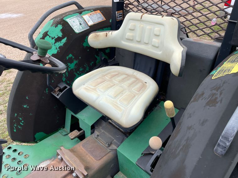 image for item KM9933 1993 John Deere 5300  tractor