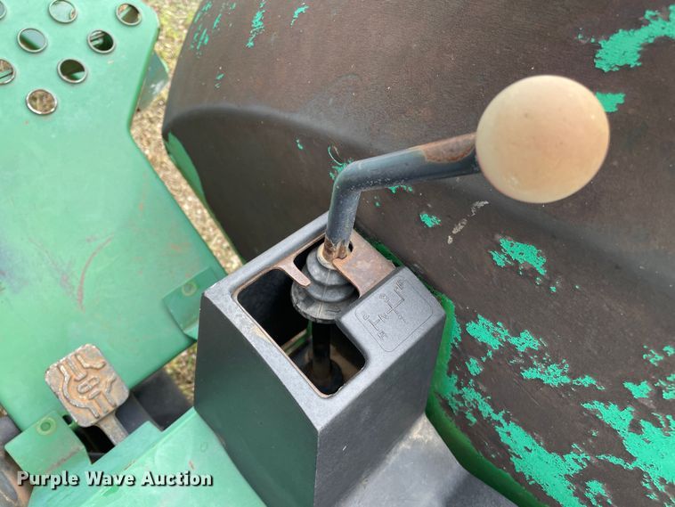 image for item KM9933 1993 John Deere 5300  tractor