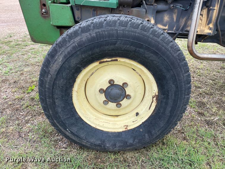 image for item KM9933 1993 John Deere 5300  tractor