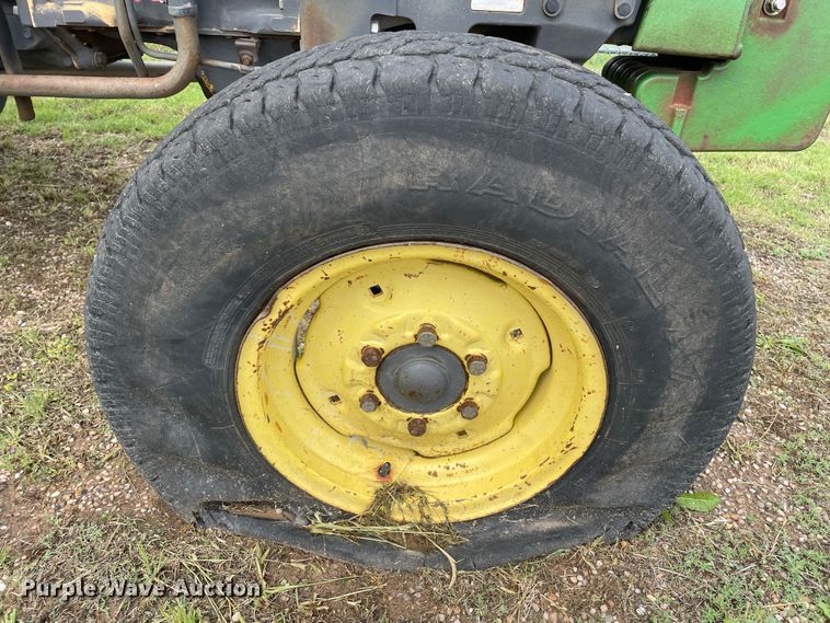 image for item KM9933 1993 John Deere 5300  tractor