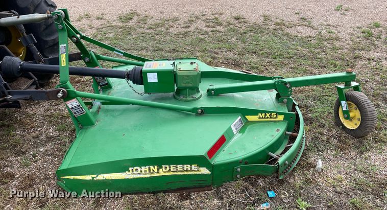 image for item KM9933 1993 John Deere 5300  tractor