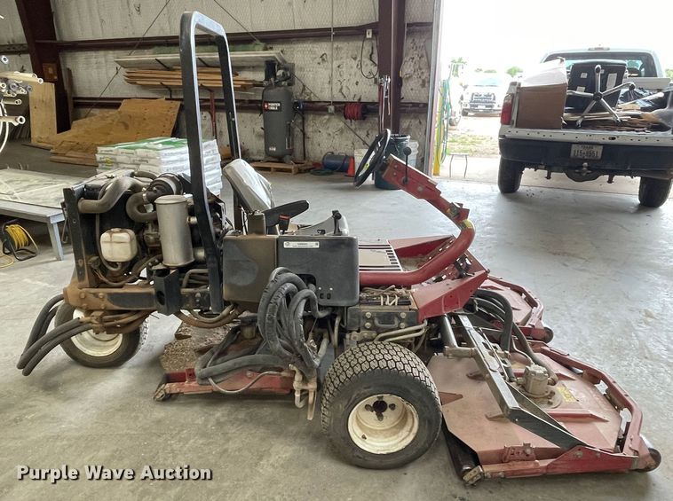 image for item KM9935 Toro Groundsmaster 3500-D  lawn mower