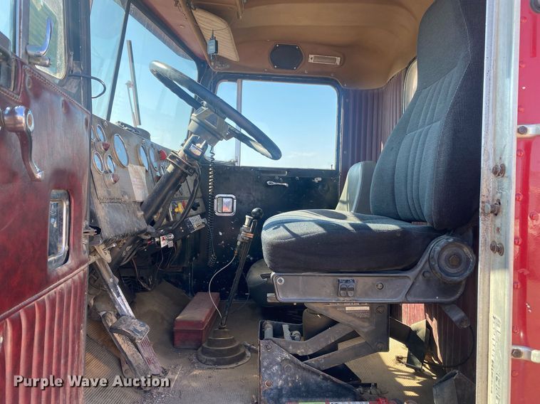 image for item KV9581 1972 Kenworth  semi truck