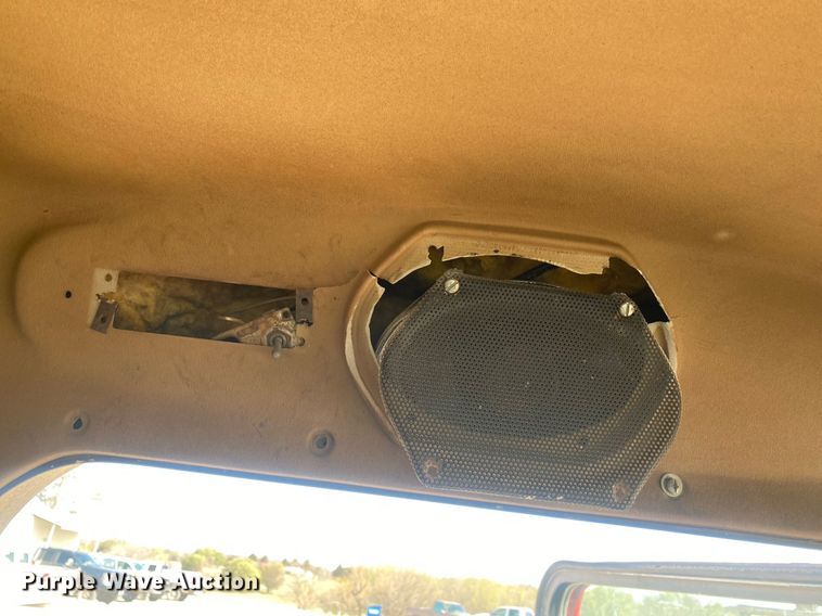 image for item KV9581 1972 Kenworth  semi truck