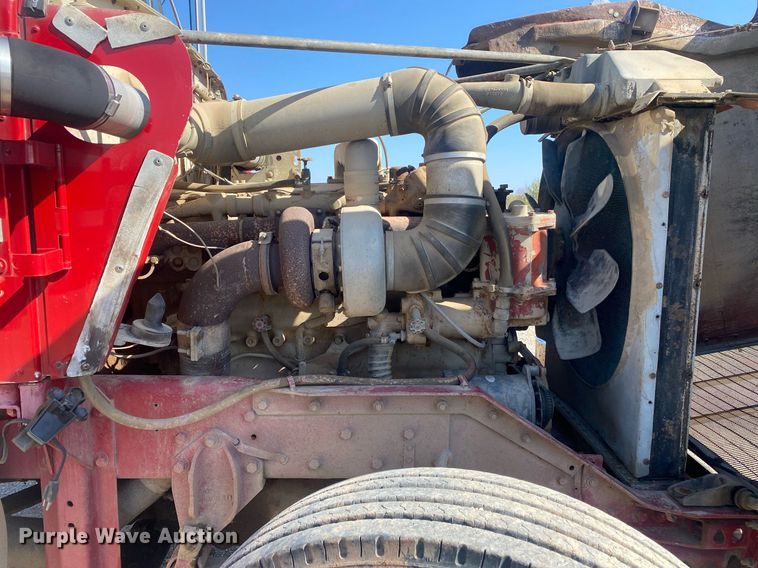 image for item KV9581 1972 Kenworth  semi truck