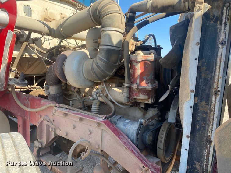 image for item KV9581 1972 Kenworth  semi truck