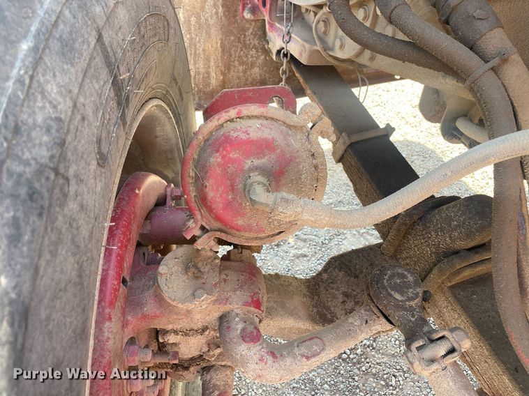 image for item KV9581 1972 Kenworth  semi truck