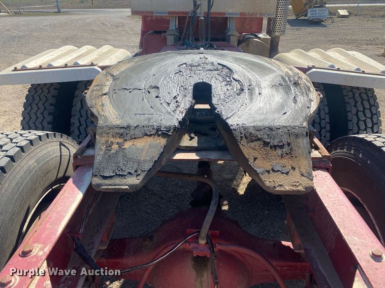 image for item KV9581 1972 Kenworth  semi truck