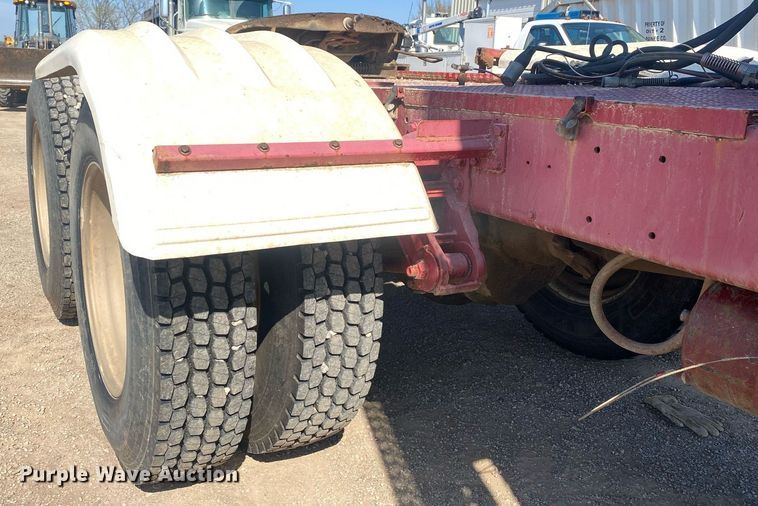 image for item KV9581 1972 Kenworth  semi truck