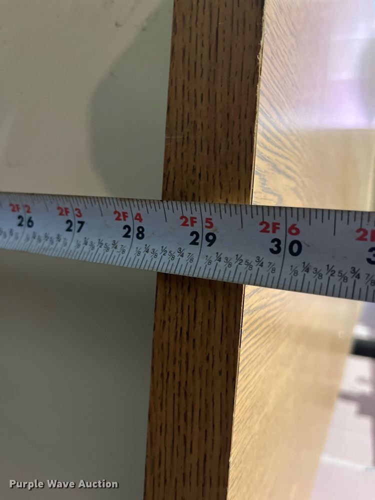 image for item LA9954 Desk