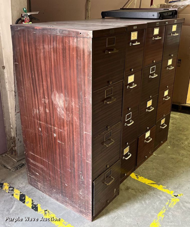 image for item LA9956 (4) GF four drawer metal filing cabinets