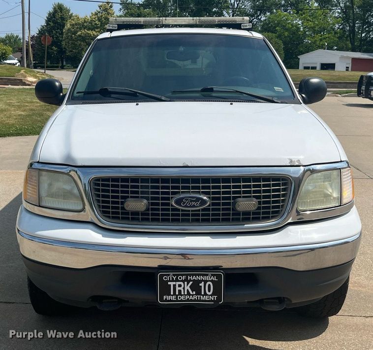 image for item LA9996 2001 Ford Expedition XLT  SUV