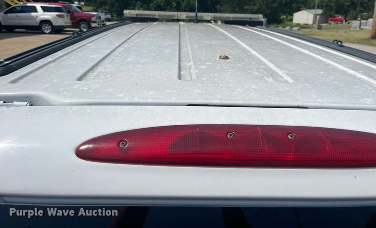 image for item LA9996 2001 Ford Expedition XLT  SUV