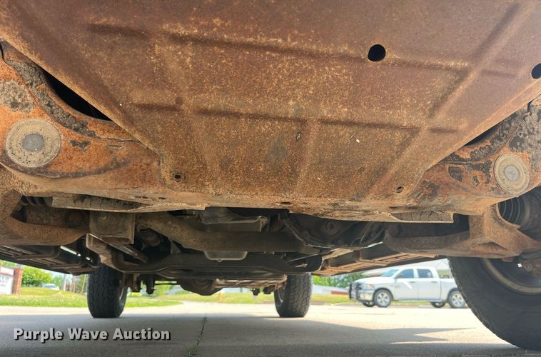 image for item LA9996 2001 Ford Expedition XLT  SUV