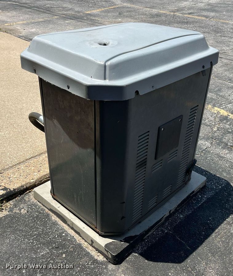 image for item LA9999 Briggs & Stratton 040221  generator