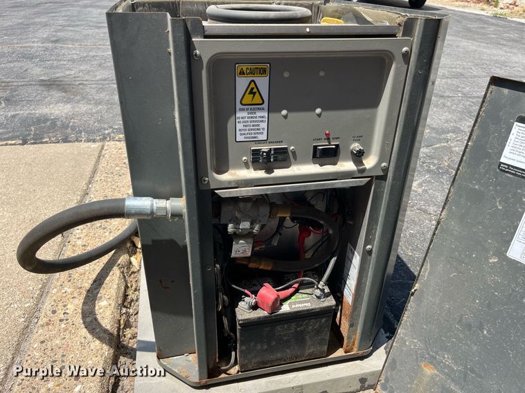 image for item LA9999 Briggs & Stratton 040221  generator