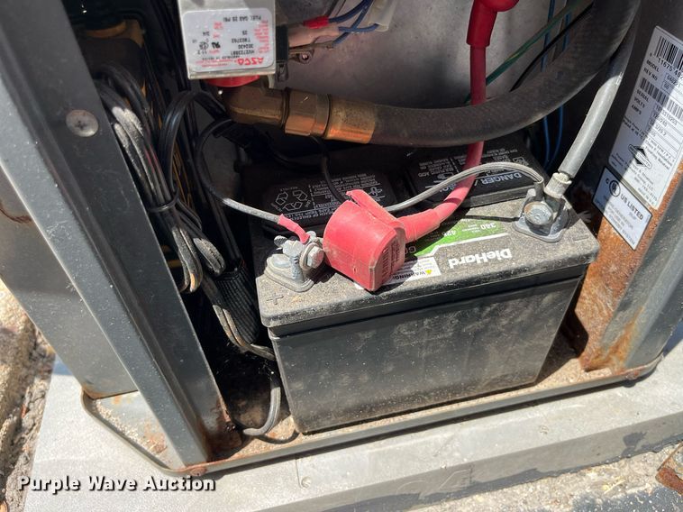 image for item LA9999 Briggs & Stratton 040221  generator