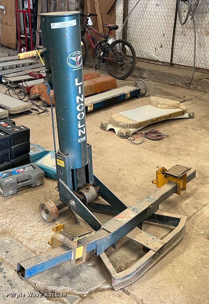 image for item LB9281 Lincoln 93696  jack