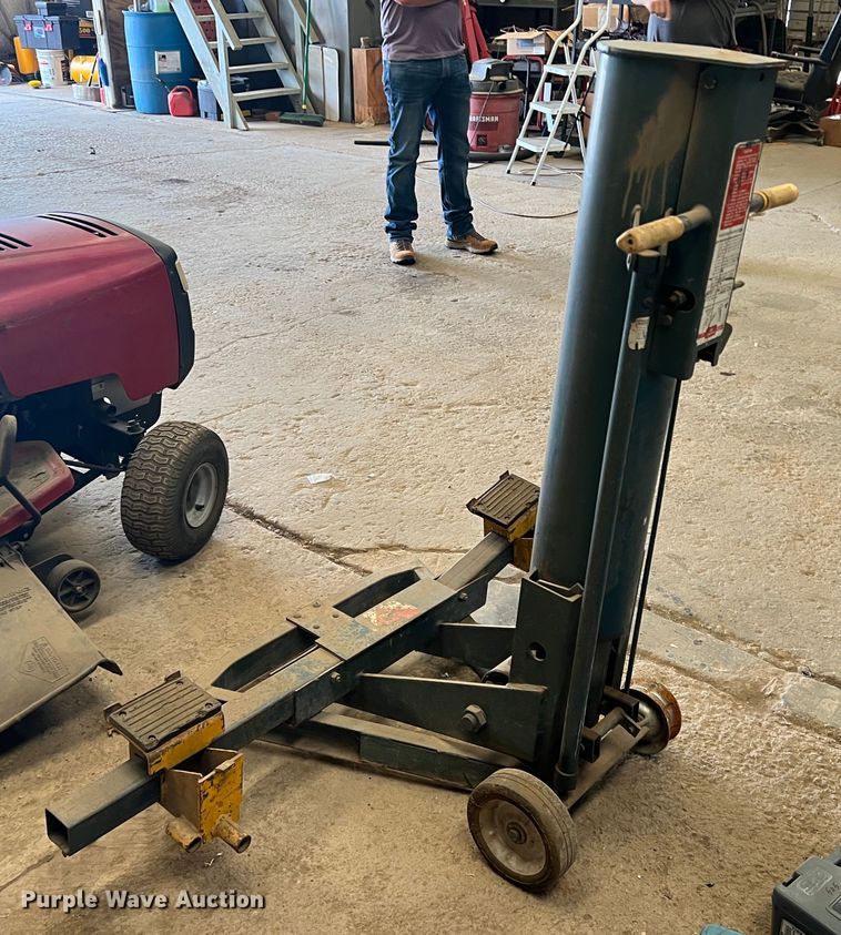 image for item LB9281 Lincoln 93696  jack