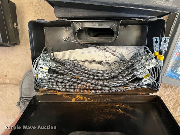 image for item LB9282 (13) tire chain sets