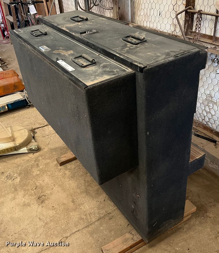 image for item LB9284 Truck Vault  storage box