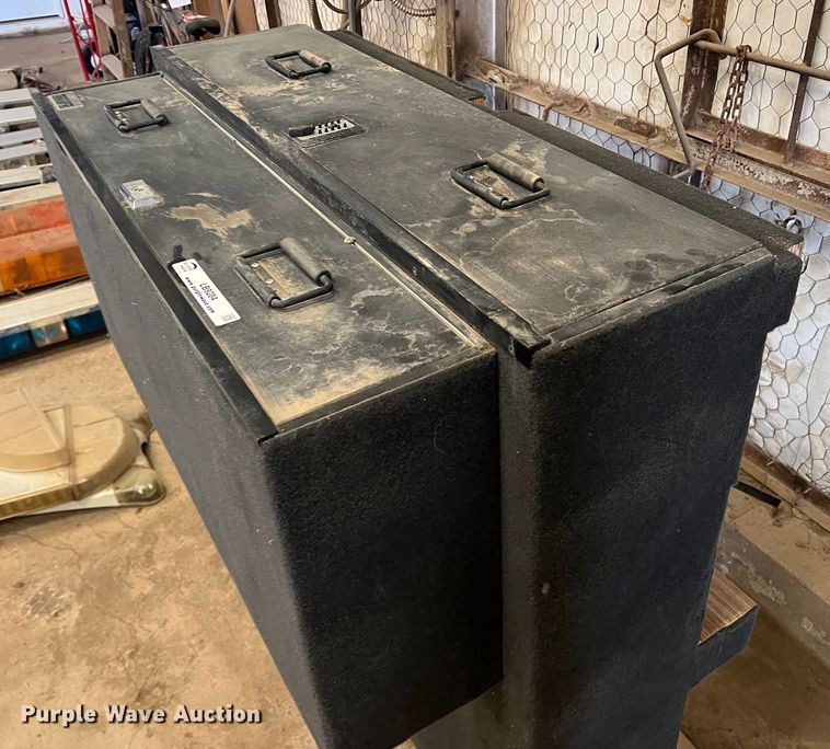 image for item LB9284 Truck Vault  storage box