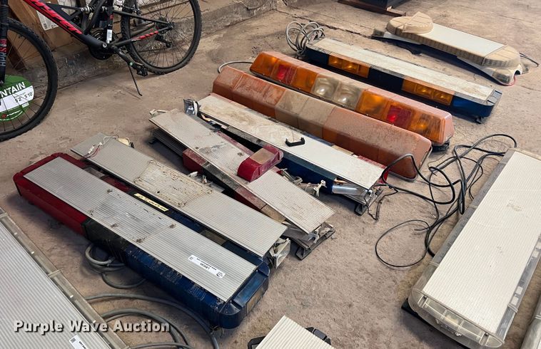 image for item LB9285 (8) lightbars