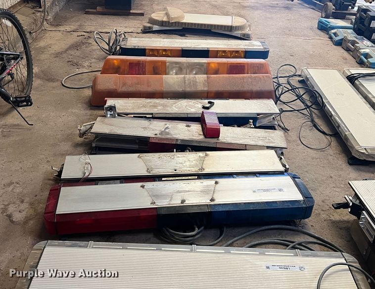 image for item LB9285 (8) lightbars