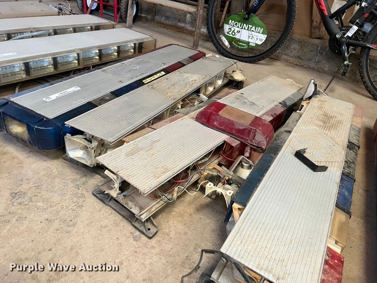 image for item LB9285 (8) lightbars