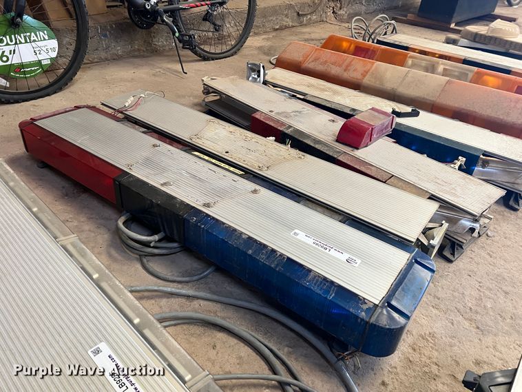 image for item LB9285 (8) lightbars