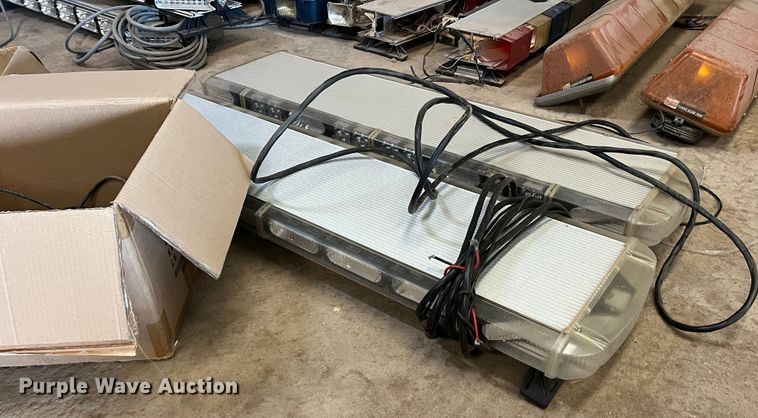 image for item LB9286 (8) lightbars