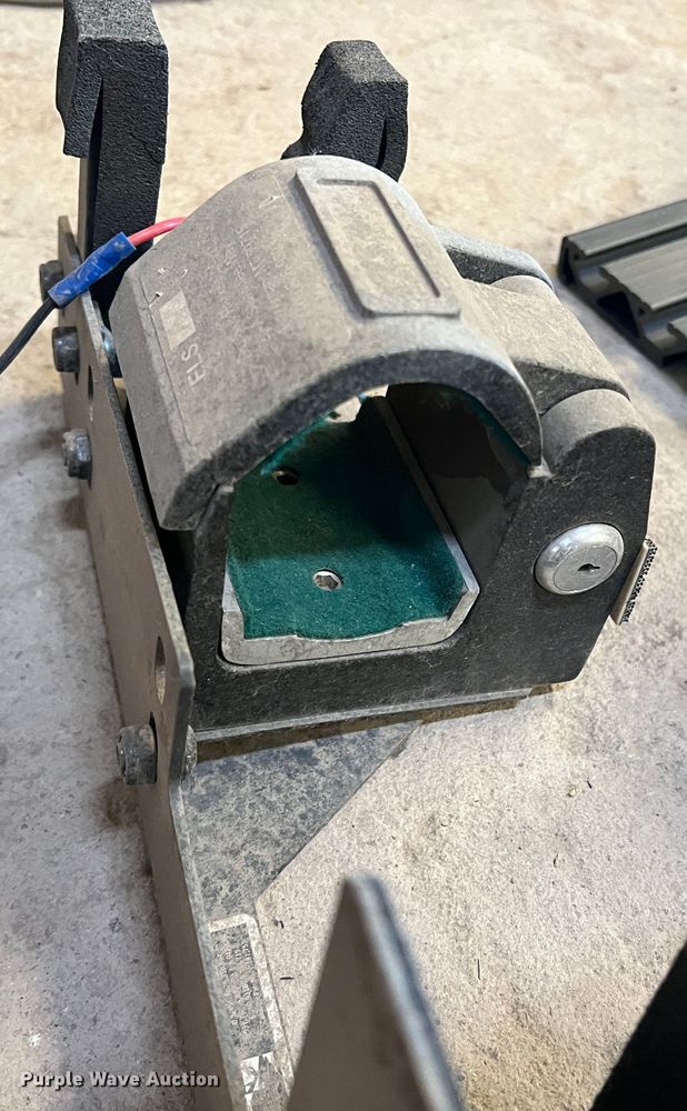 image for item LB9287 Firearm mounts