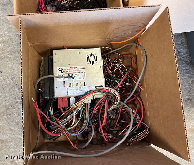 image for item LB9288 Siren controllers