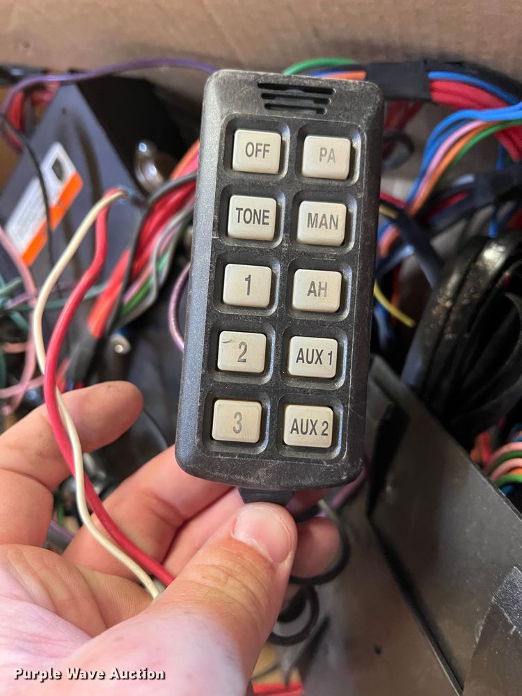 image for item LB9288 Siren controllers