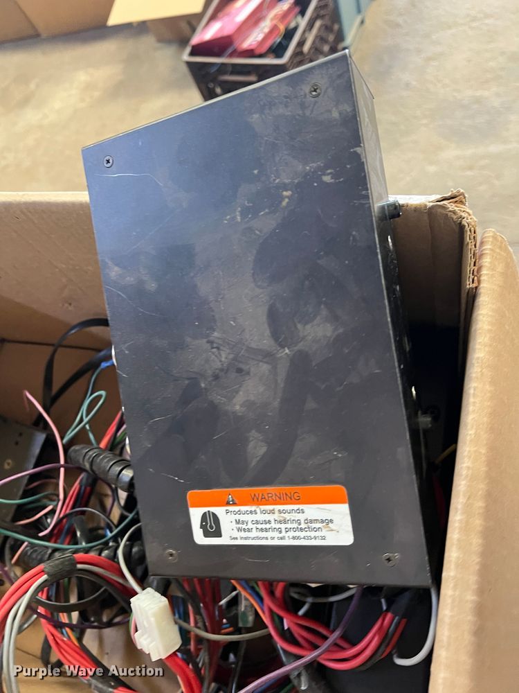 image for item LB9288 Siren controllers