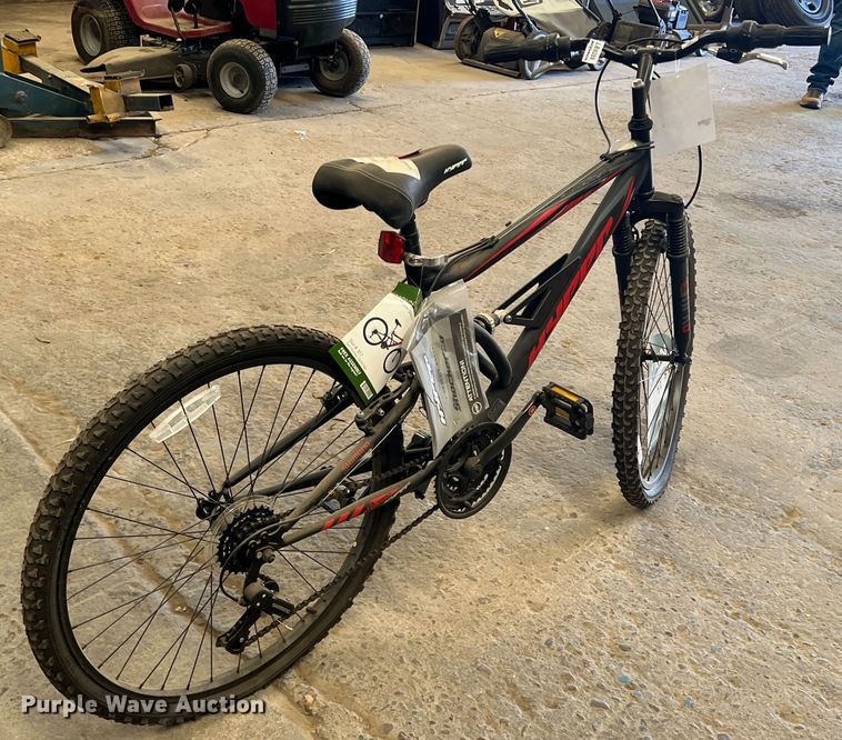 image for item LB9289 Hyper Shocker  26" bicycle