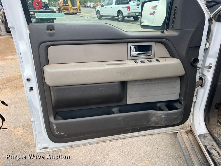 image for item LB9290 2010 Ford F150  SuperCrew pickup truck