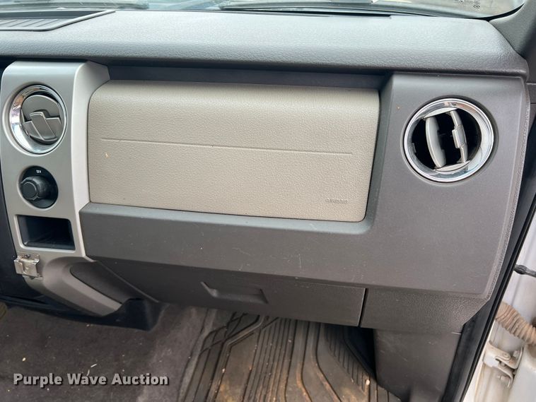 image for item LB9290 2010 Ford F150  SuperCrew pickup truck