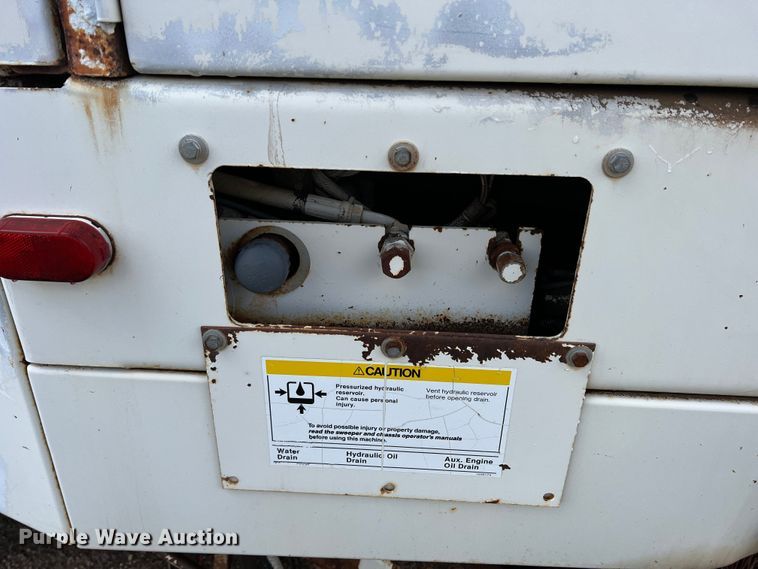 image for item LB9292 1997 Ford CF8000  street sweeper truck