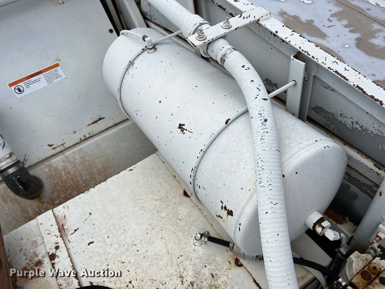 image for item LB9292 1997 Ford CF8000  street sweeper truck