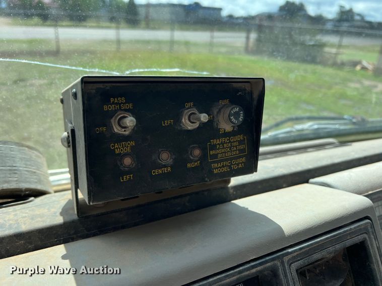 image for item LB9292 1997 Ford CF8000  street sweeper truck