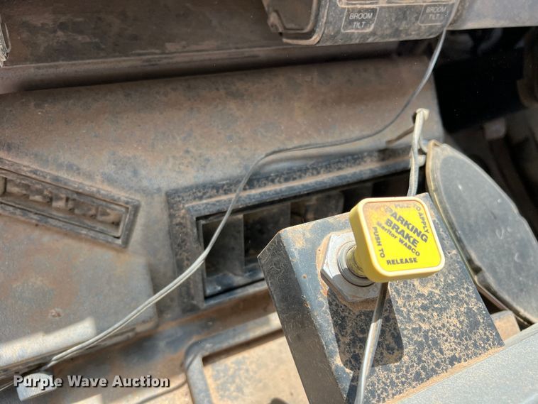 image for item LB9292 1997 Ford CF8000  street sweeper truck