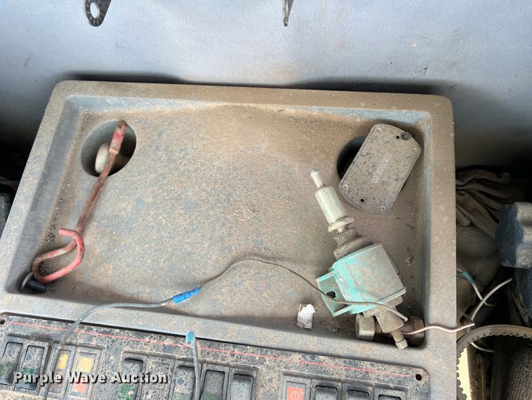 image for item LB9292 1997 Ford CF8000  street sweeper truck