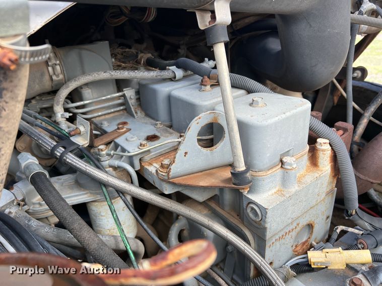 image for item LB9292 1997 Ford CF8000  street sweeper truck