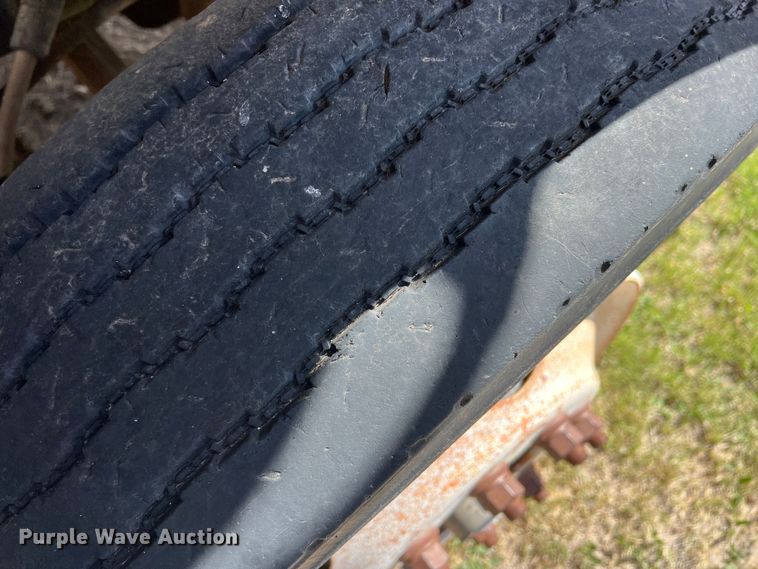 image for item LB9292 1997 Ford CF8000  street sweeper truck