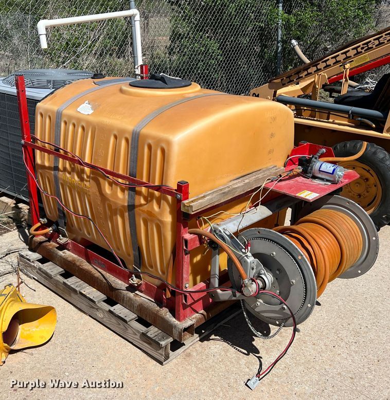 image for item LB9293 Gregson  tank