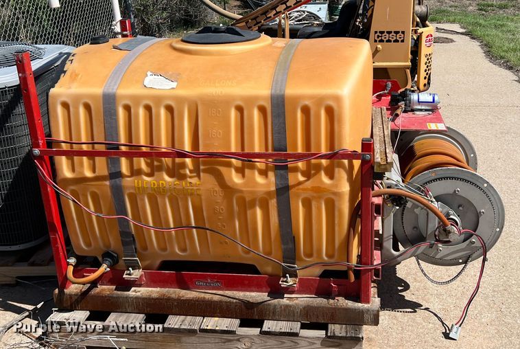 image for item LB9293 Gregson  tank